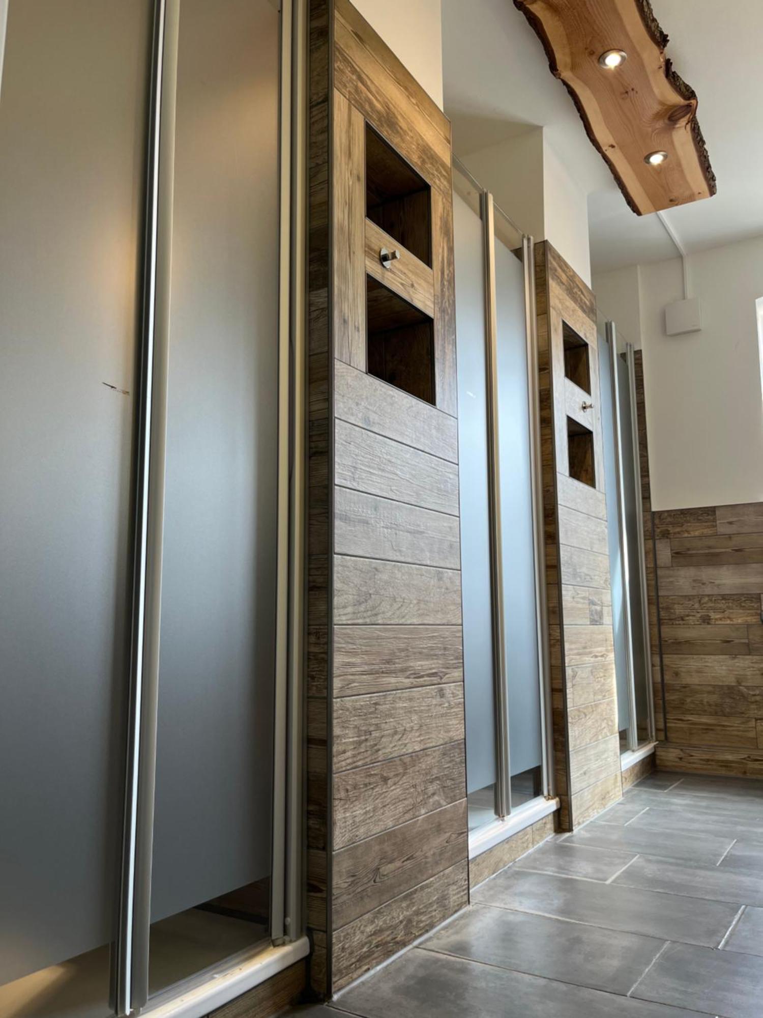 Hostel Blue Doors Ktv *