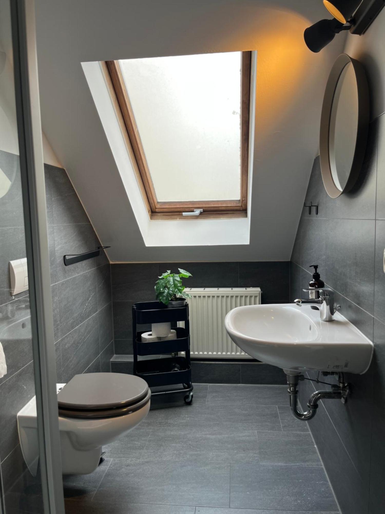 Hostel Blue Doors Ktv *