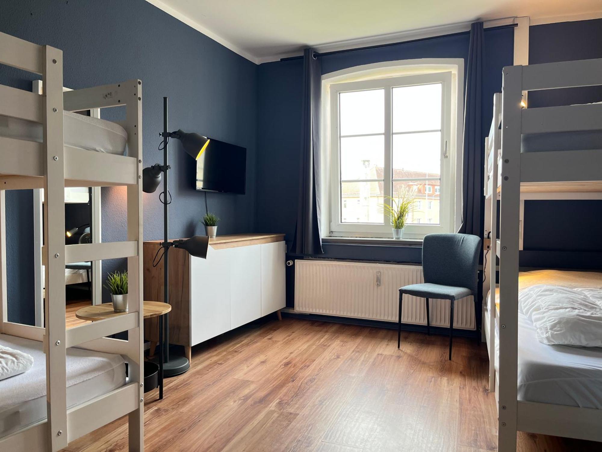 Blue Doors Ktv Hostel Rostock